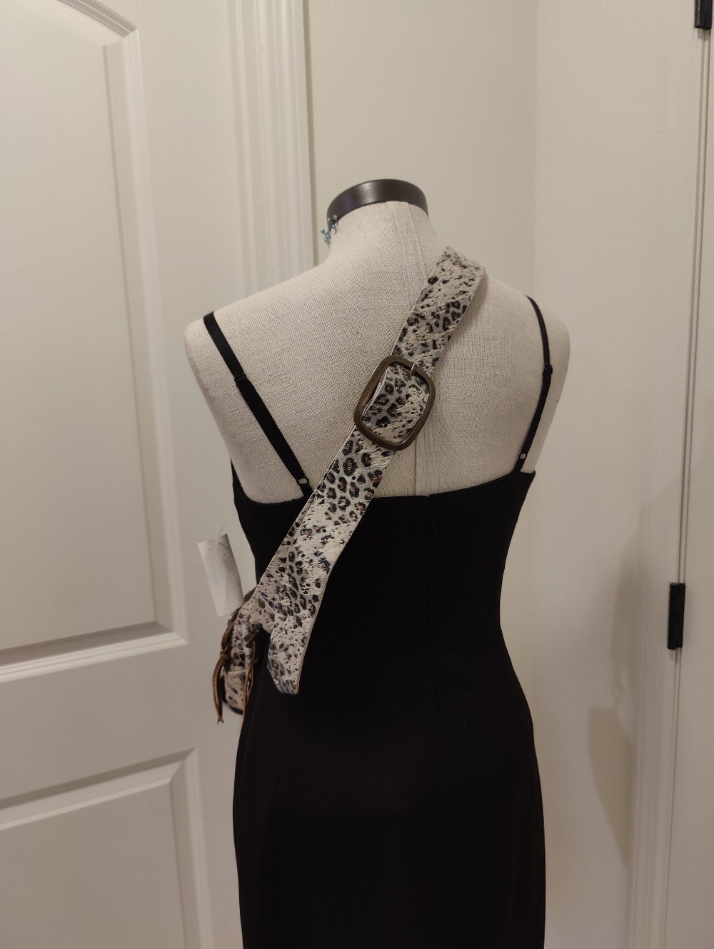 Keep It Gypsy Leopard Print Crossbody Belt Bag  Western-style upcycled LV Patch - Picture 15 of 16